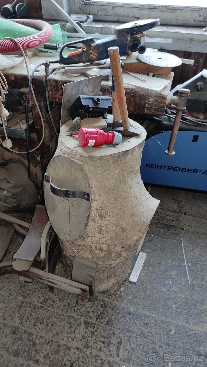 Dílenský špalek pod kovadlinu, aj. - 4