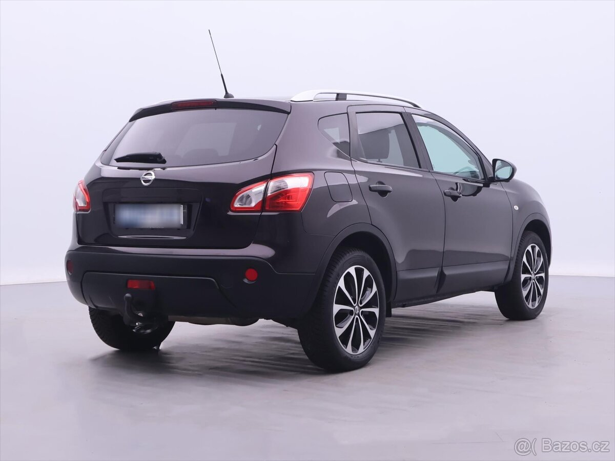 Nissan Qashqai 2,0 i 104kW Aut. Tekna Webasto (2012) - 4