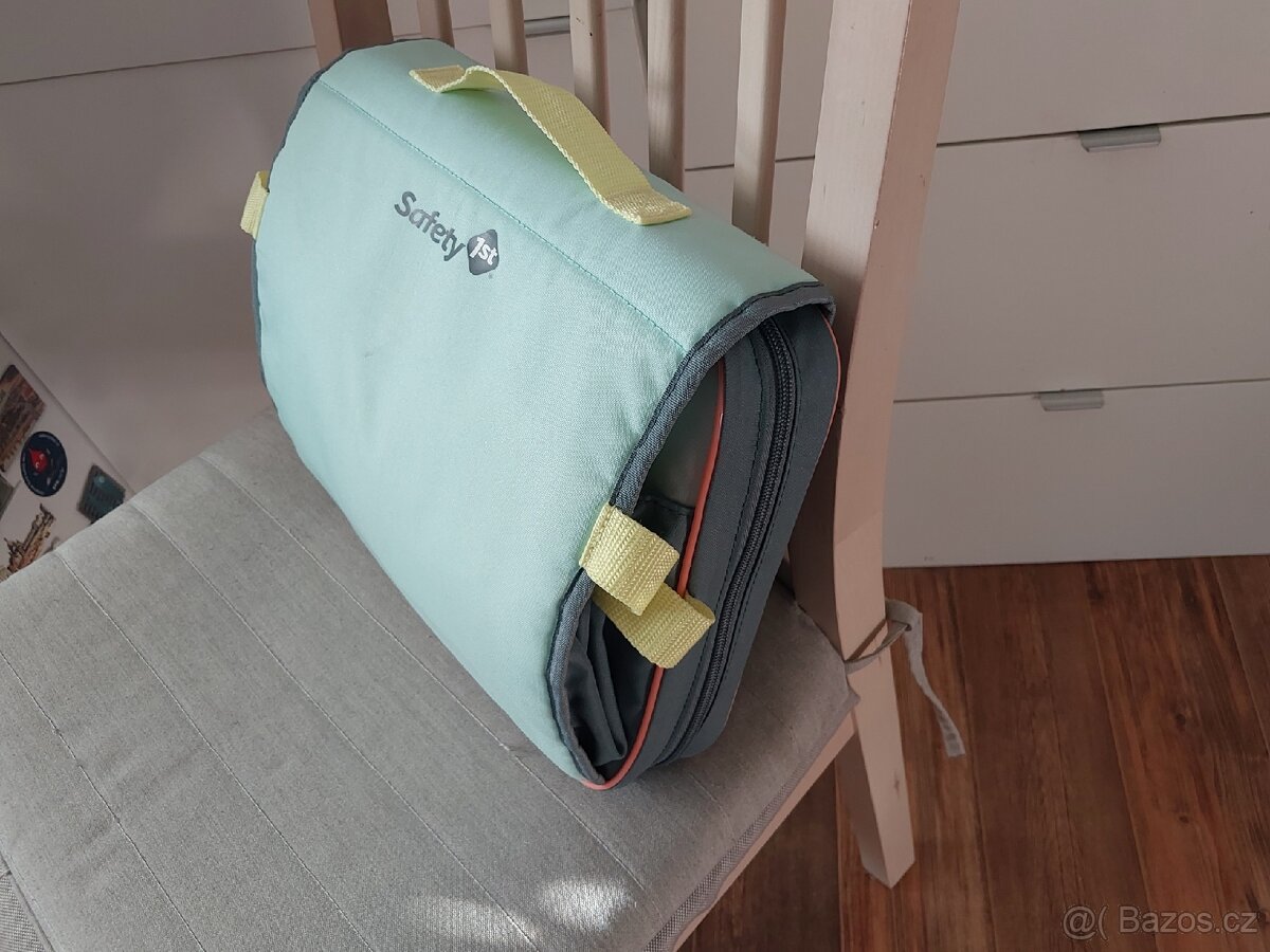 Cestovní skládací krmící židlička - 4