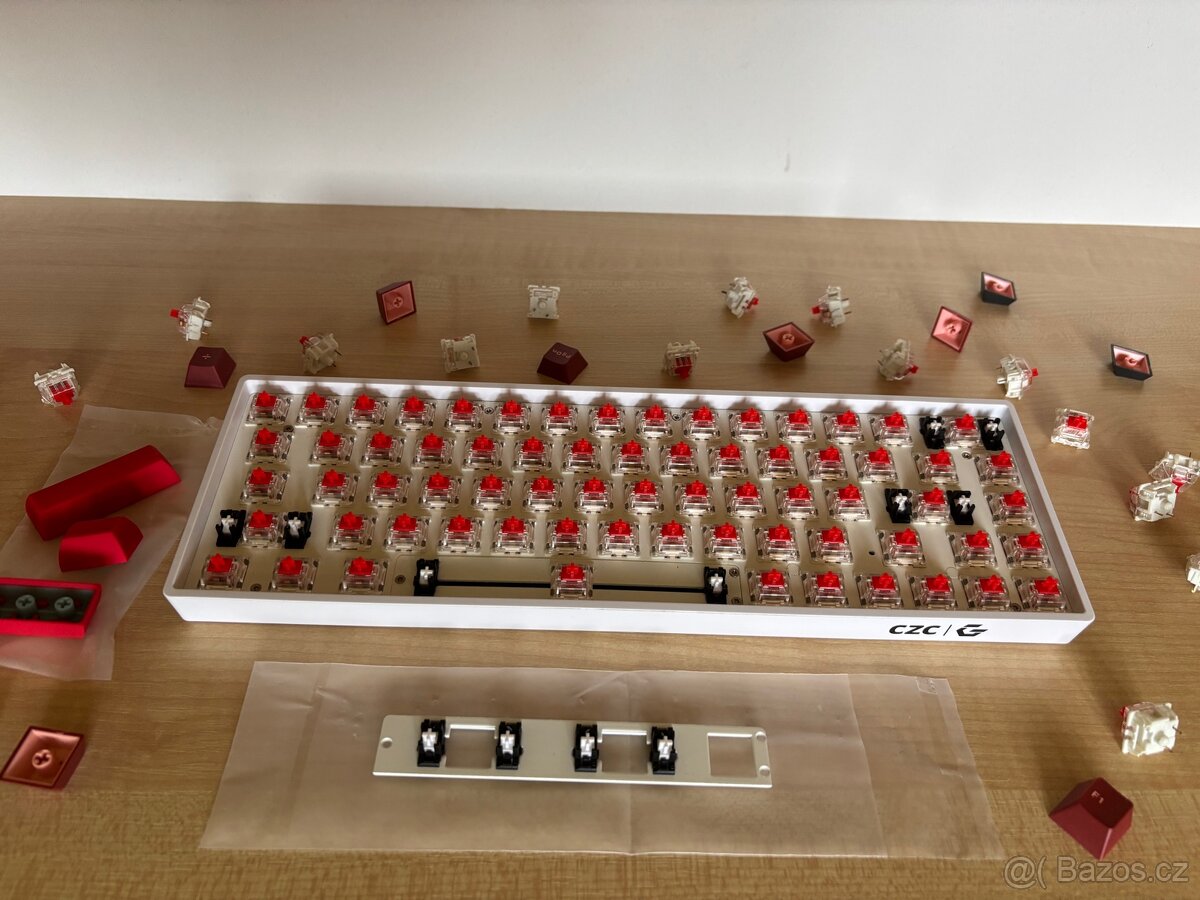 Mechanická herní klávesnice - 4