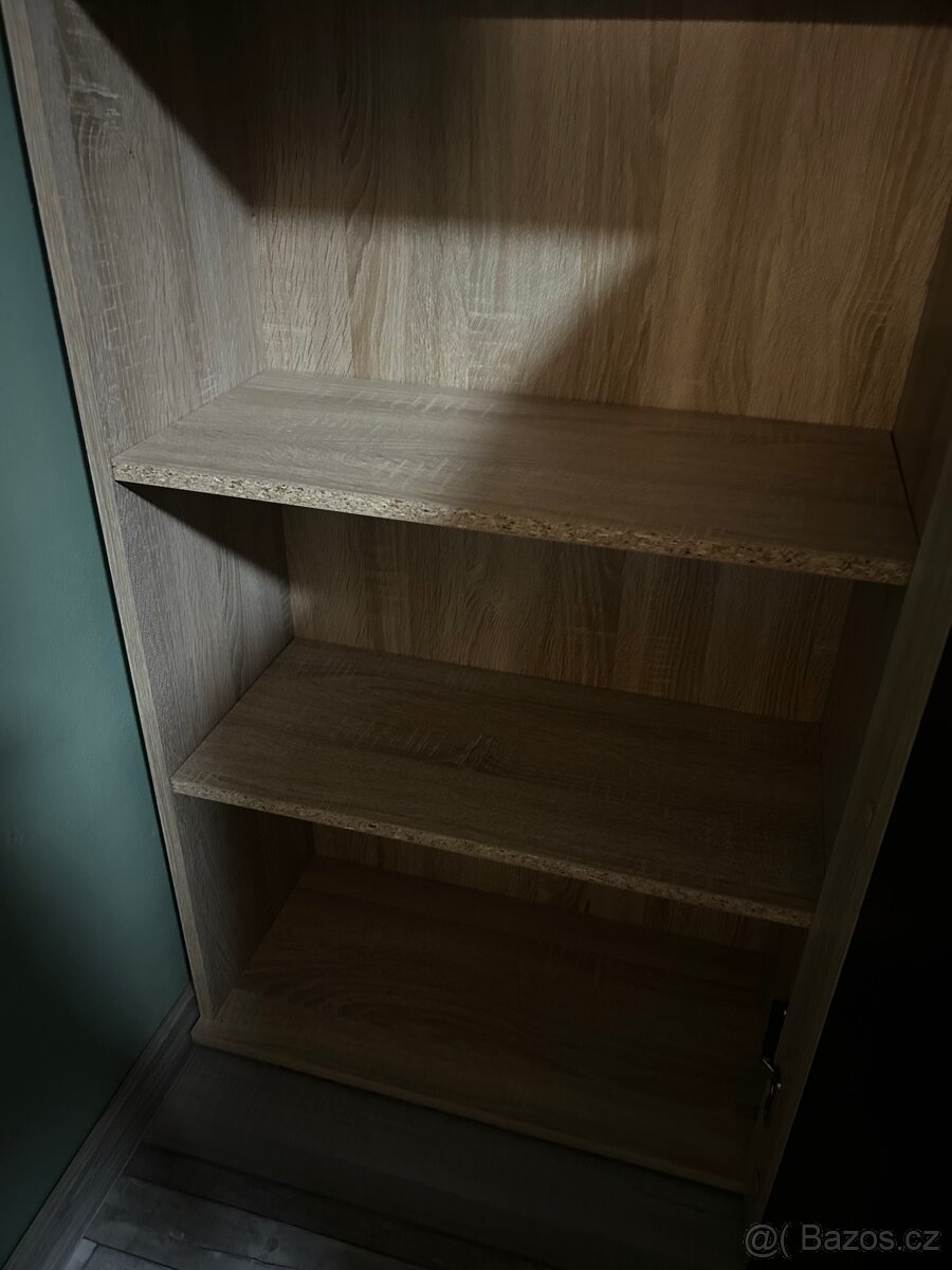 Televizní stěna ze 3 skříněk - 4