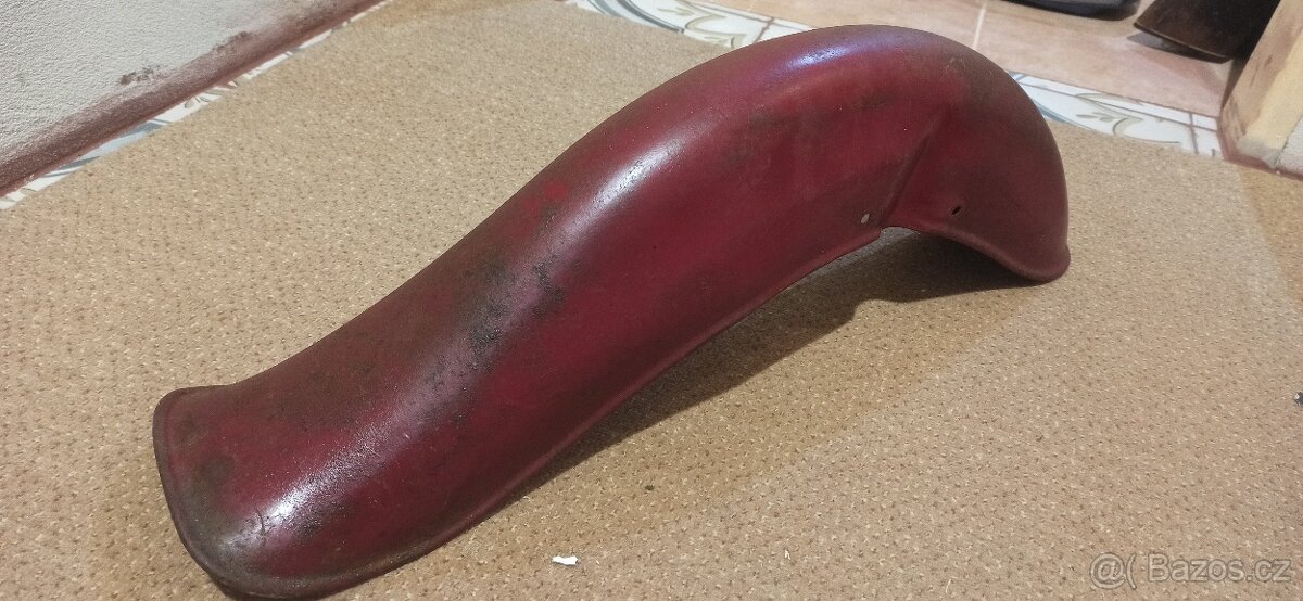 Prodám blatník Jawa 555, 550 - 4