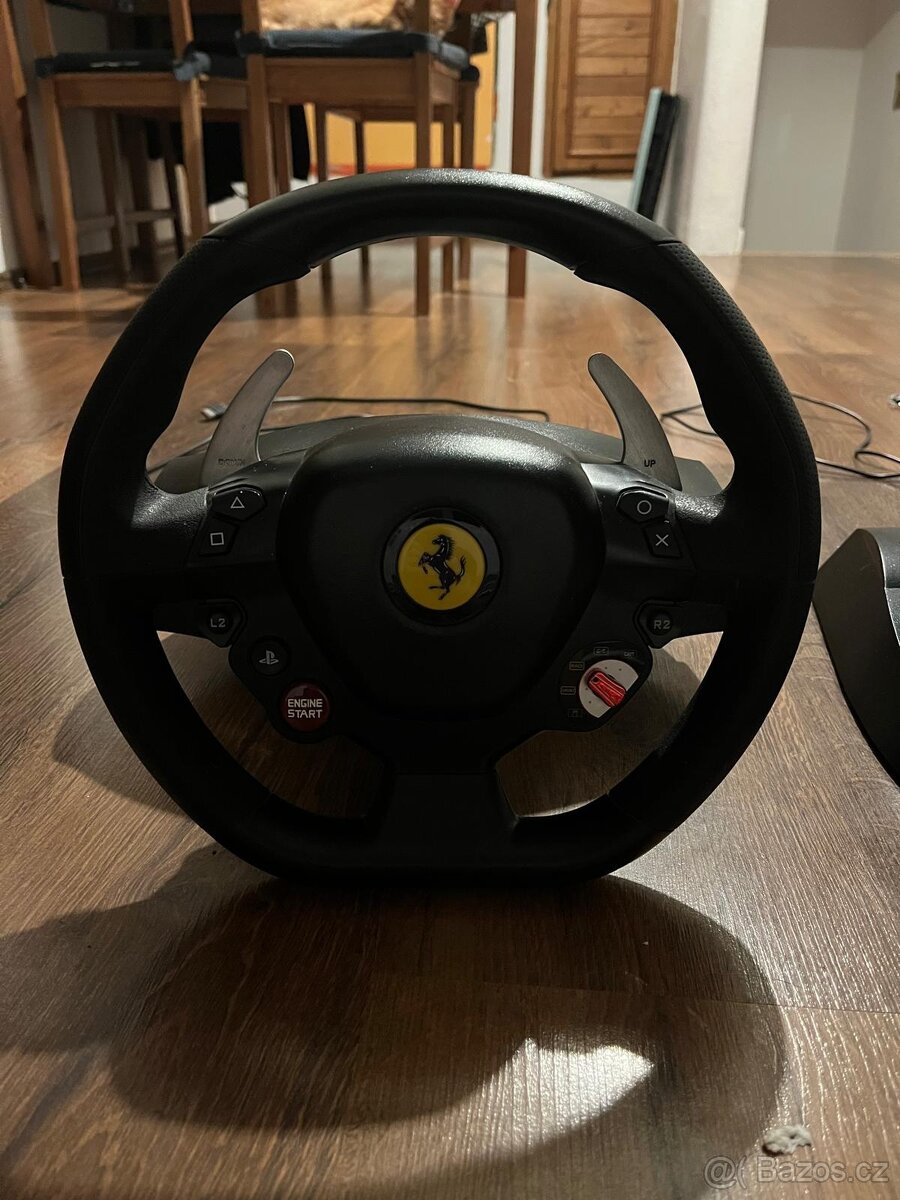 Herní volant - 4