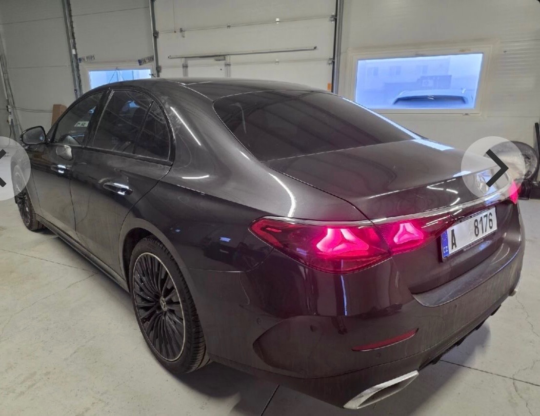 MERCEDES E KLASS 2025 AMG PAKET 4Matic splatky - 4