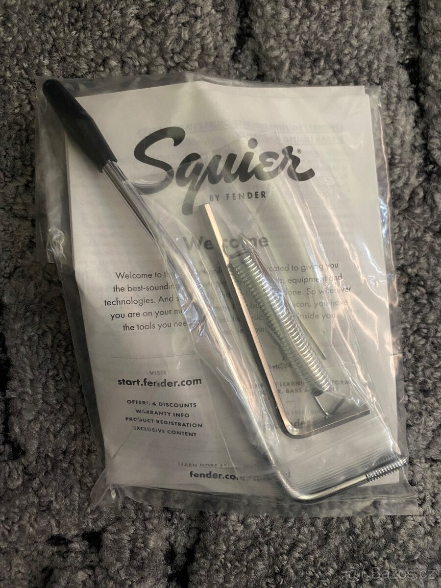 FENDER SQUIER Sonic Stratocaster - 4