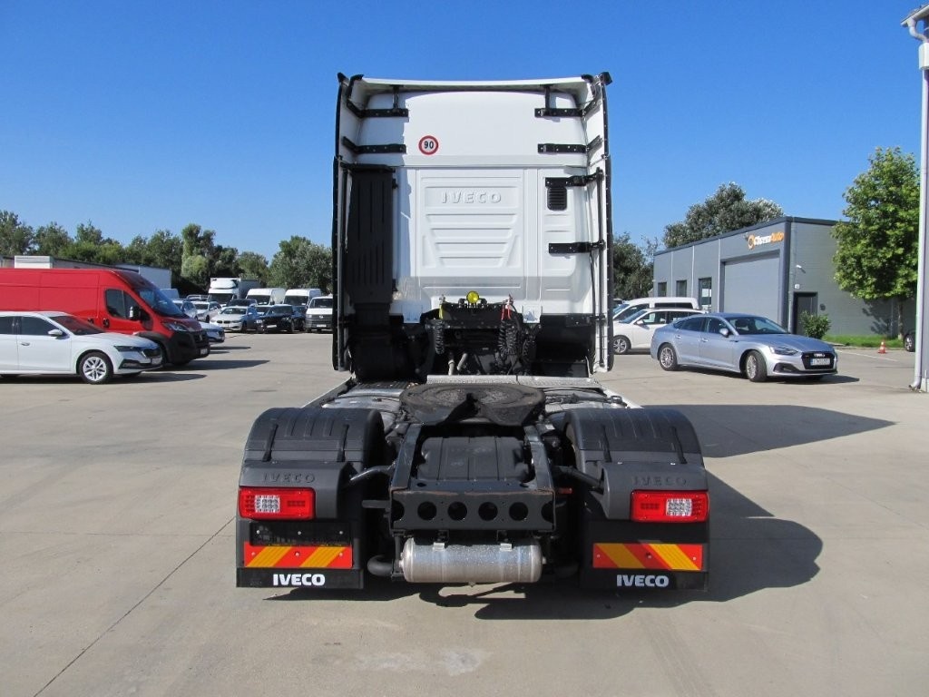 IVECO AS440 - 4