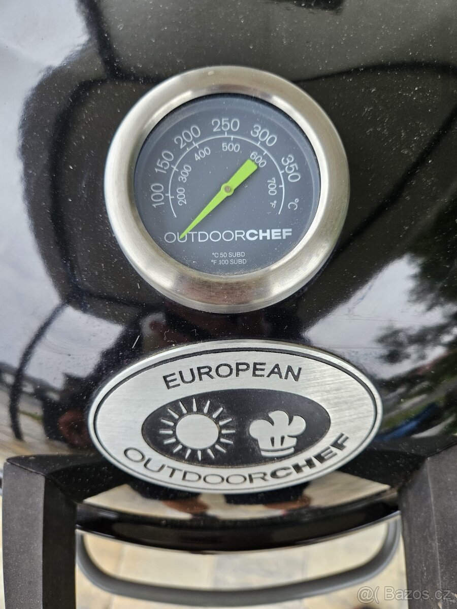 Gril na dřevěné uhlí - 4