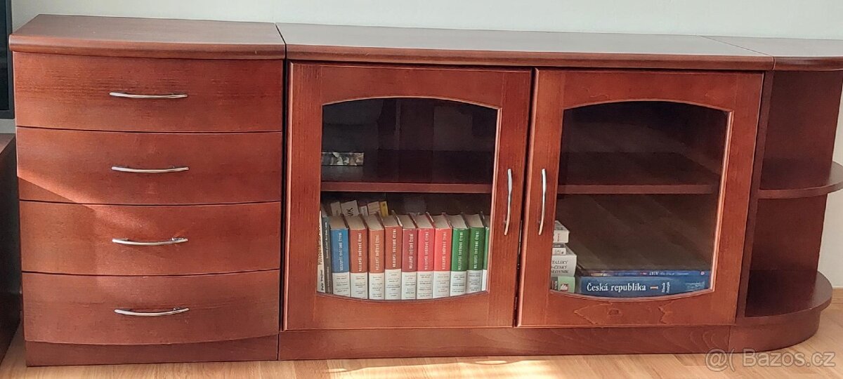 skříňky masiv - 4