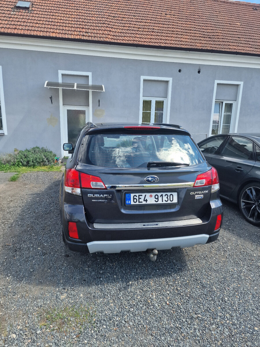 Subaru outback 2.0 d - 4
