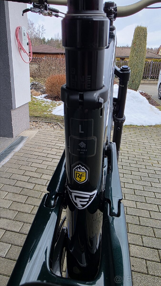 Trek slash gen6 L - 4