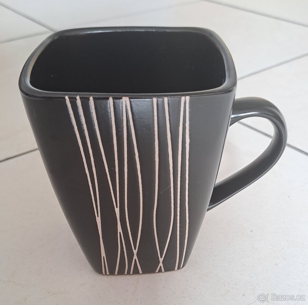 Talíře a hrnek - 4