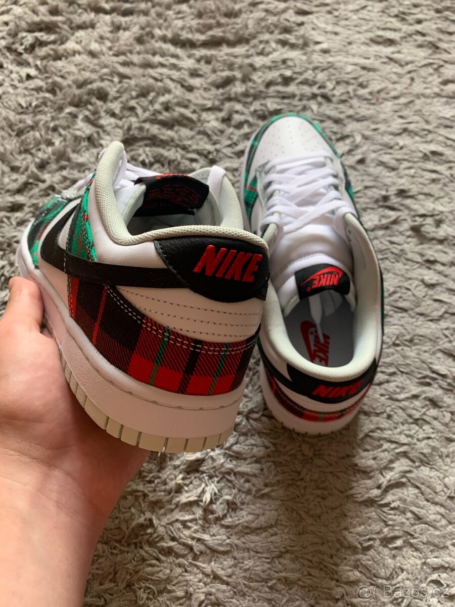 Nike Dunk Low Tartan Plaid - 4