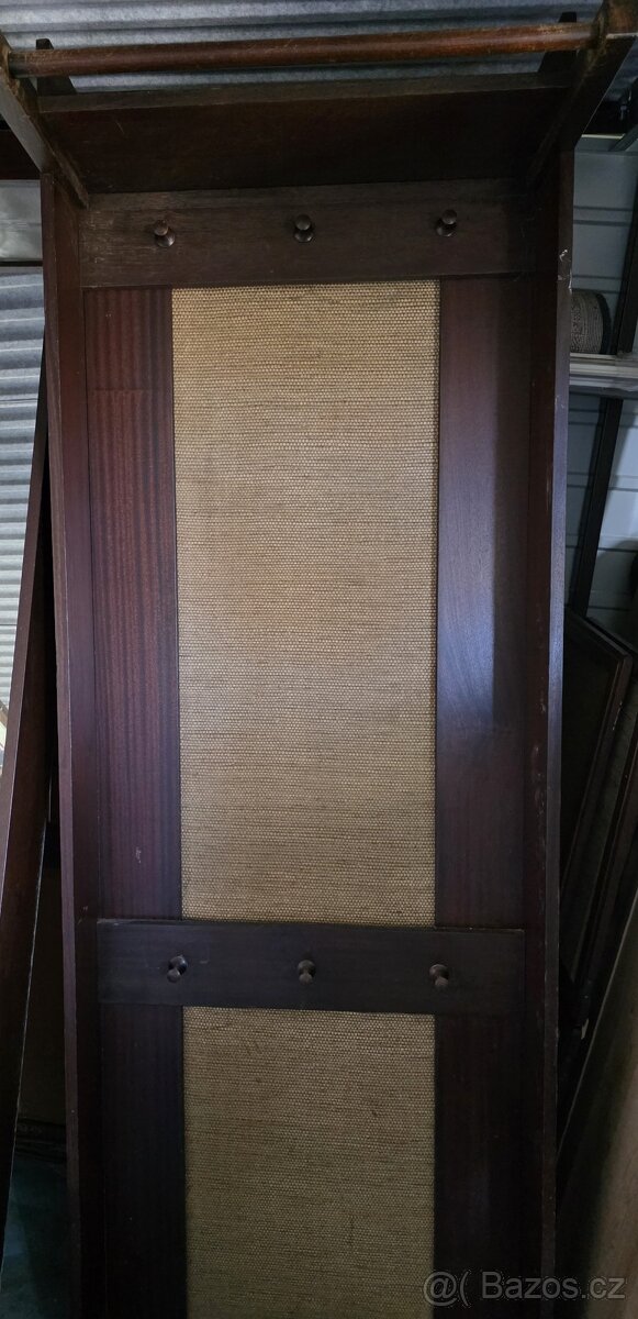 Chodbová stěna - 4