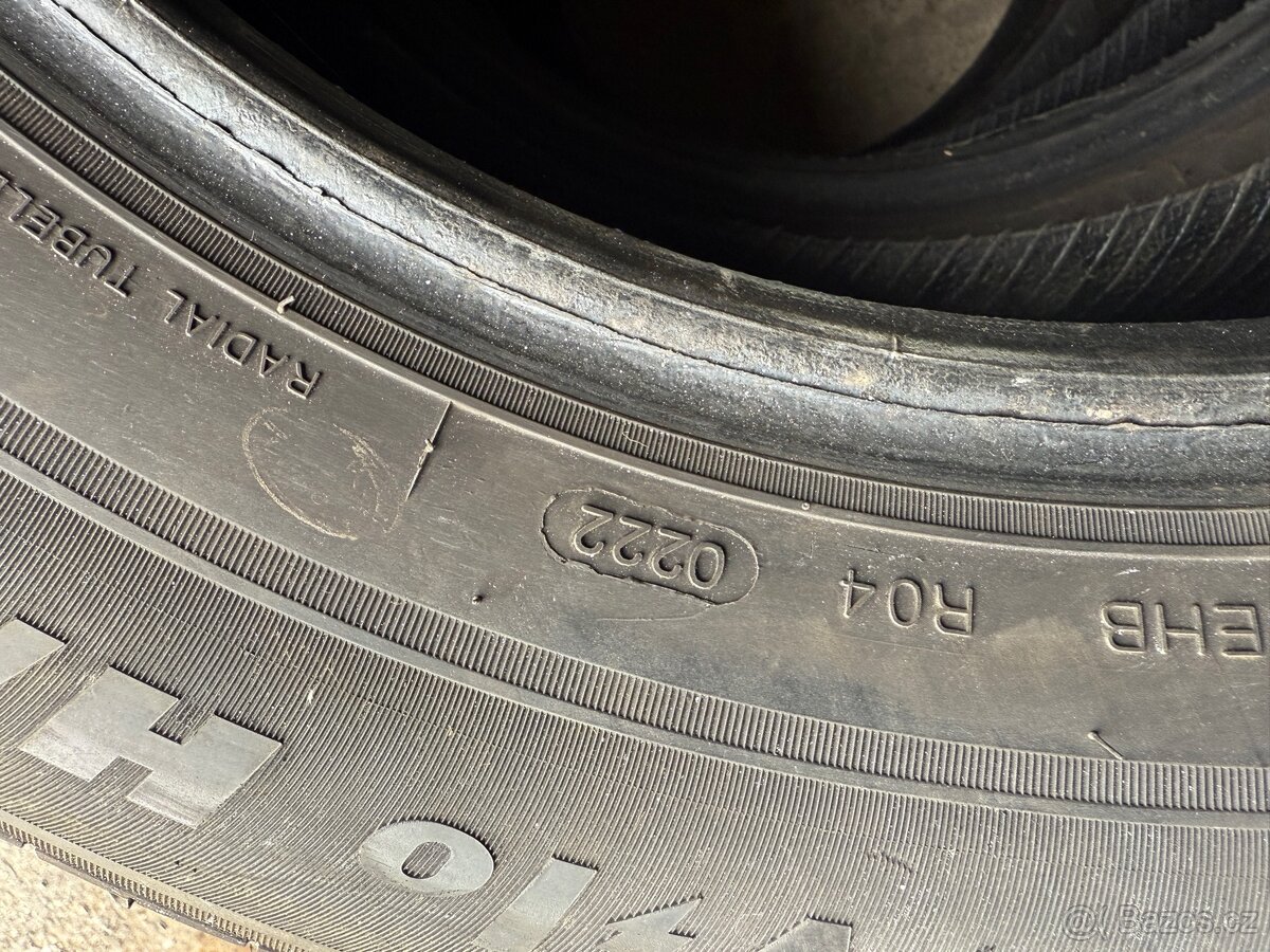 Gumy 235/65 r17 - 4