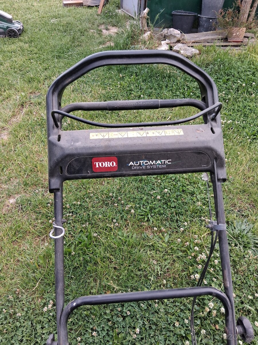 Sekačka Toro - 4