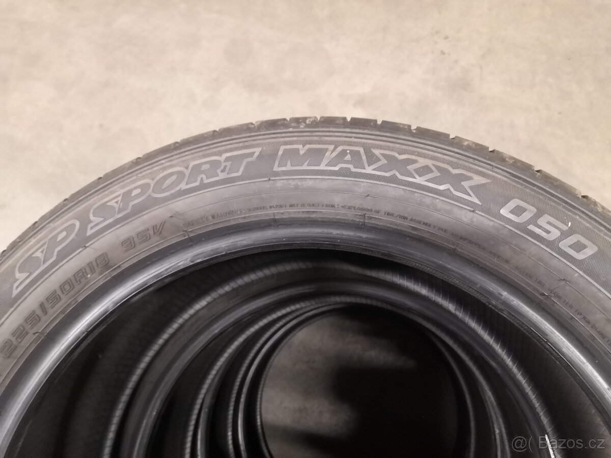 Dunlop Sport Maxx 225/50R18 - 4