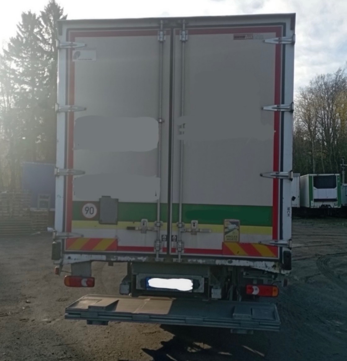 Iveco 120E25 - 4