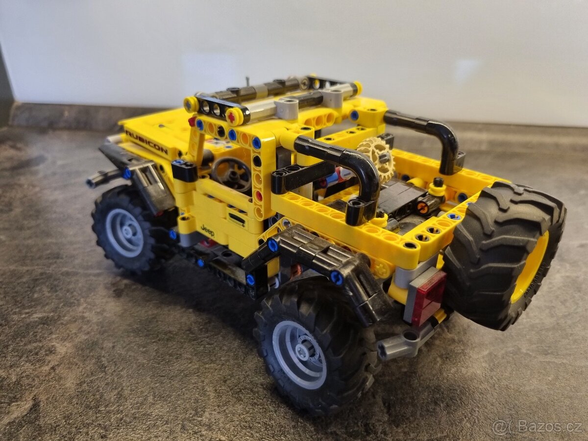 Prodám Lego TECHNIC 42122 Jeep - 4