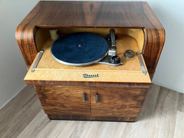 Gramofon DUAL první republika - 4