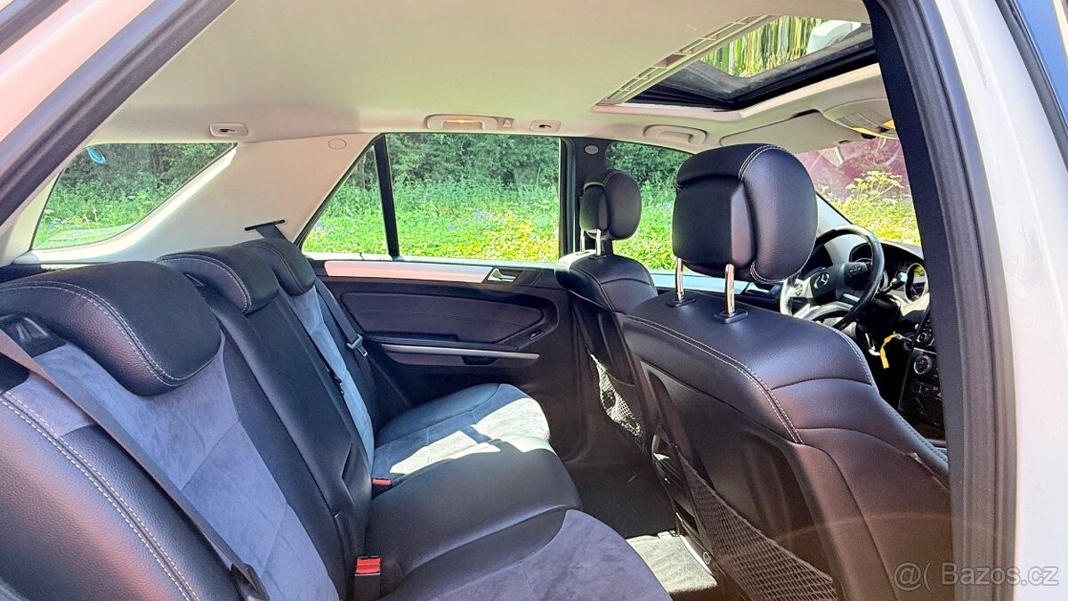 Mercedes Benz ML350 3.0 - 4
