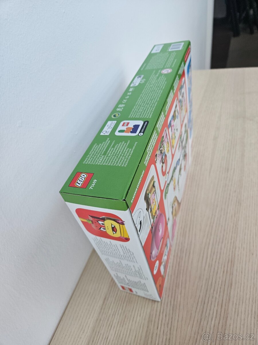 LEGO Super Mario 71419 Peach a let balónem - 4