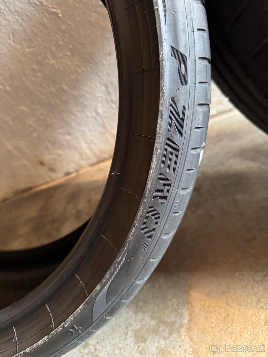 Letní pneu Pirelli Pzero - 4