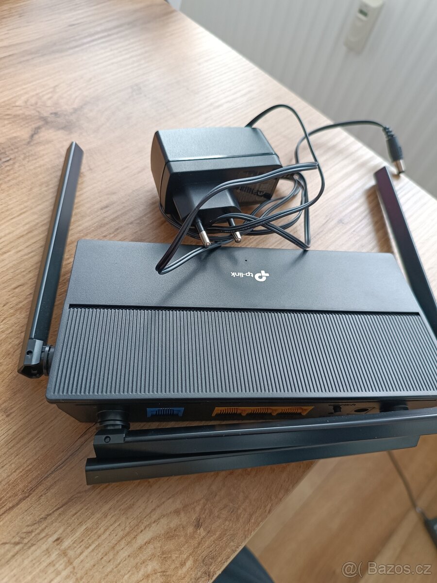 WiFi router EX141 - 4