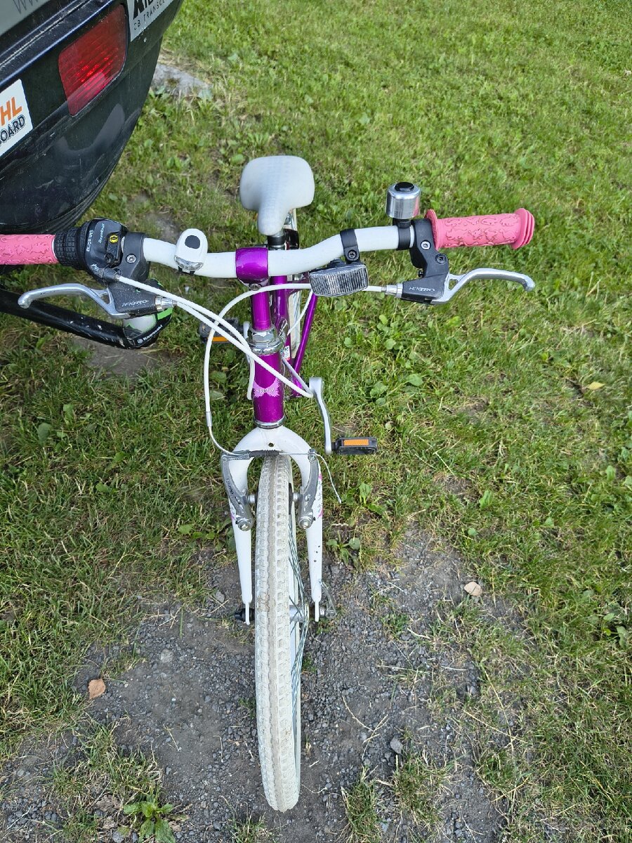 Dívčí kolo 20 - 4