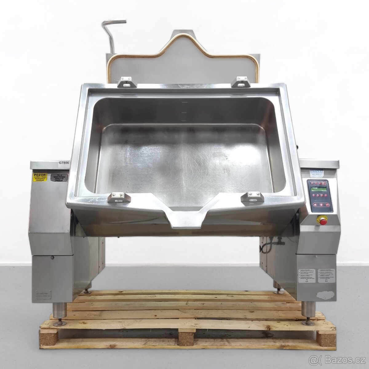 Multifunkční elektrická tlaková pánev FIREX 145l - 4