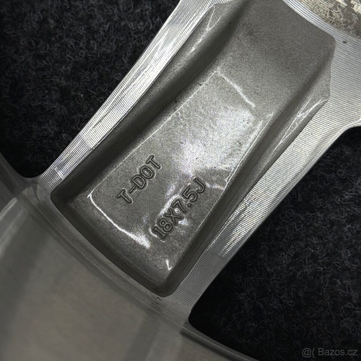 1x alu JEEP 5x127 18” 1TK93TRMAC