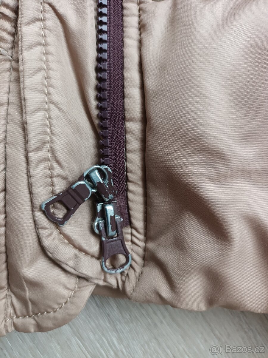 Péřový kabát značky KARA - 4