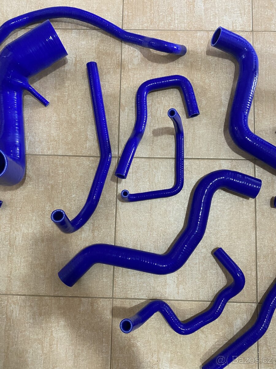 NISSAN PATROL Y61 3.0 - SILIKONOVÉ HADICE VODY + TURBA