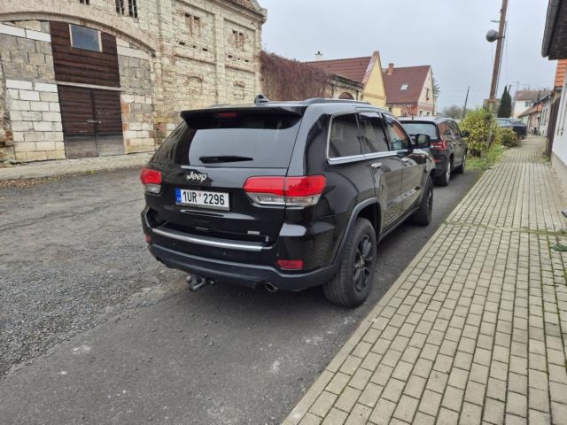 Prodám Jeep Grand Cherokee 3.0 CRDi 184kW OVERLAND - 4x4