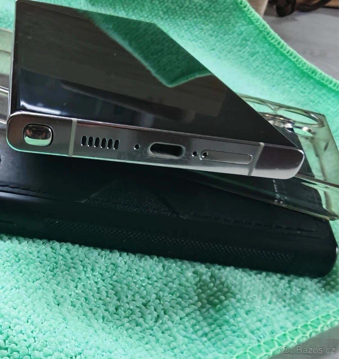 Prodám Samsung Galaxy S23 Ultra (SM-S918B/DS) - 4