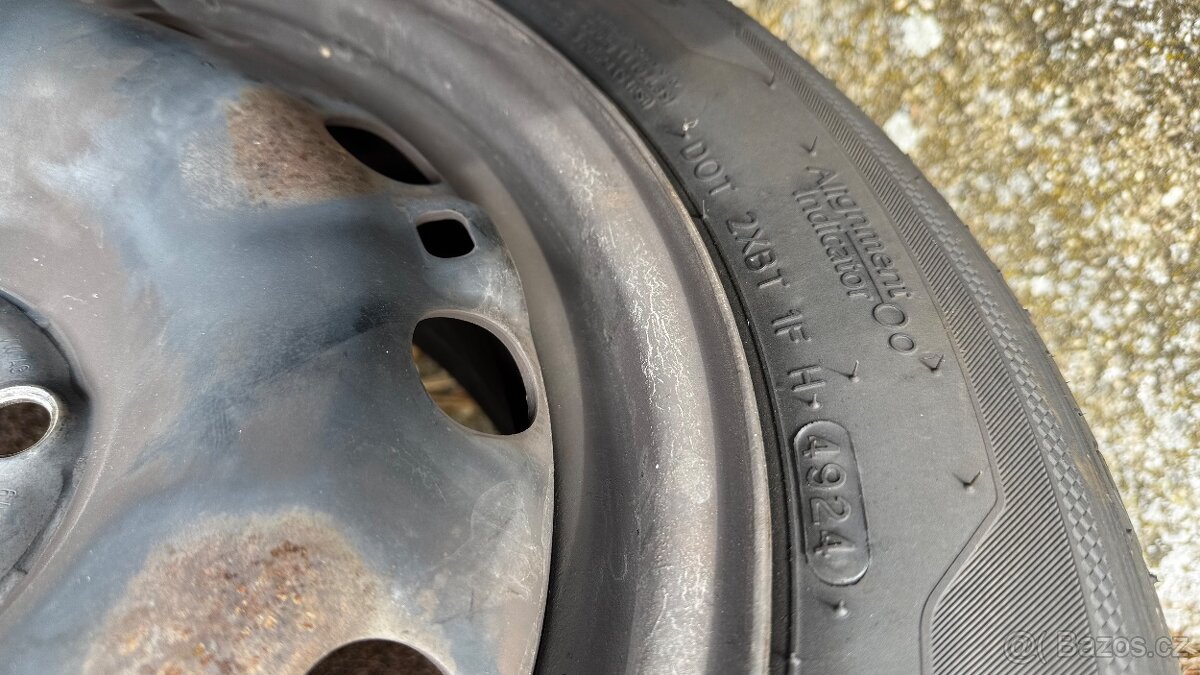 Letni 185/60 r15 škoda - 4