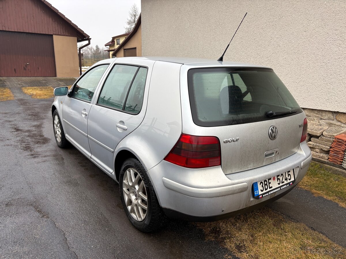 VW Golf 4 tdi 66kw, STK 10/27 - 4