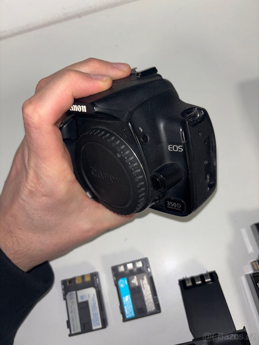 Digitální zrcadlovka Canon EOS 350D s příslušenstvím - 4
