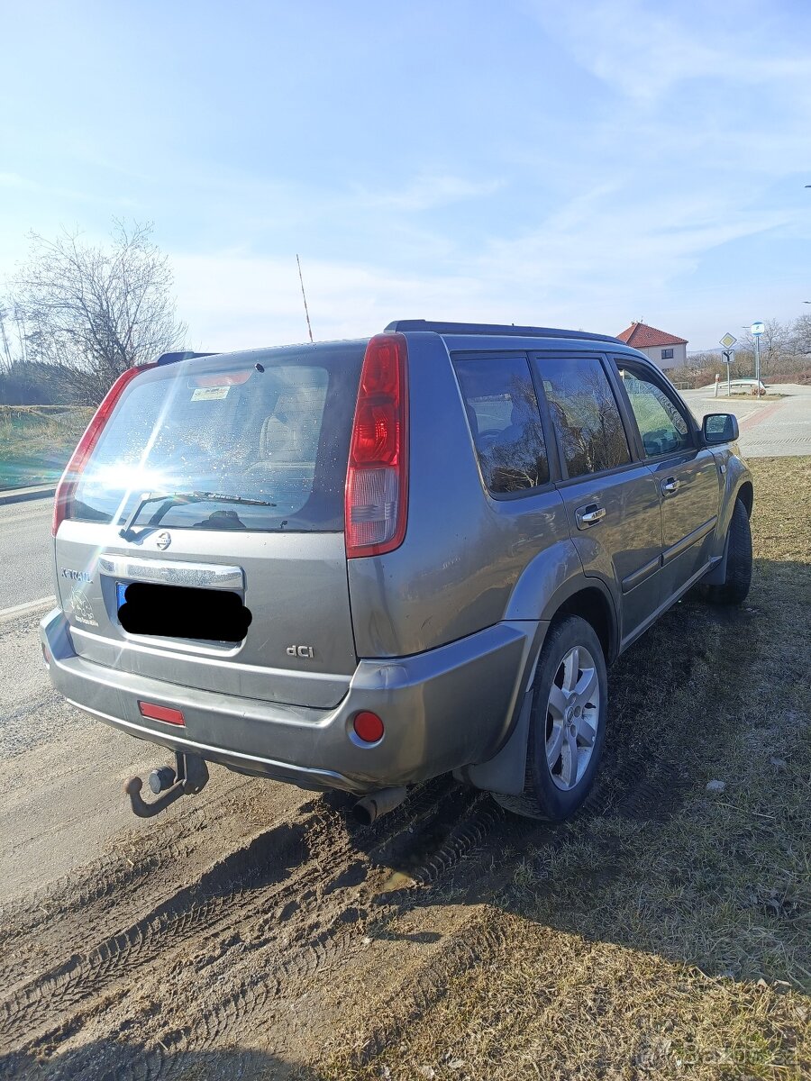 Nissan X-Trail 2.2dci 100kw 4x4 - 4