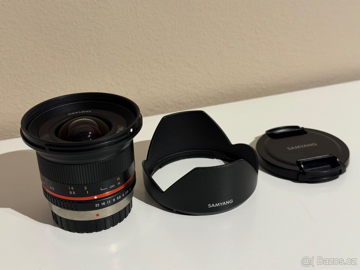 Samyang 12mm f/2.0 - 4