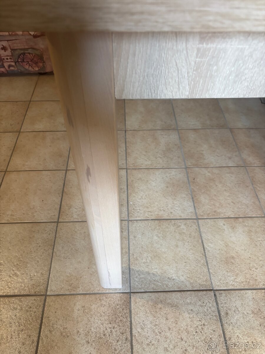 Rozkládací stůl - 4