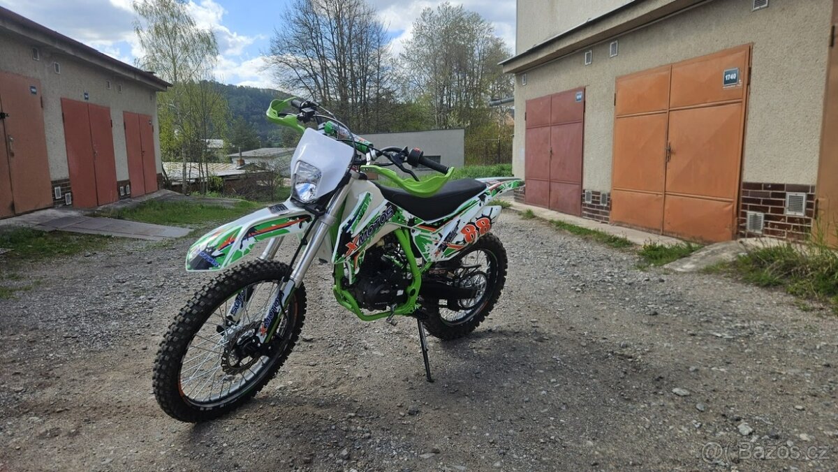 X motos 250 cm