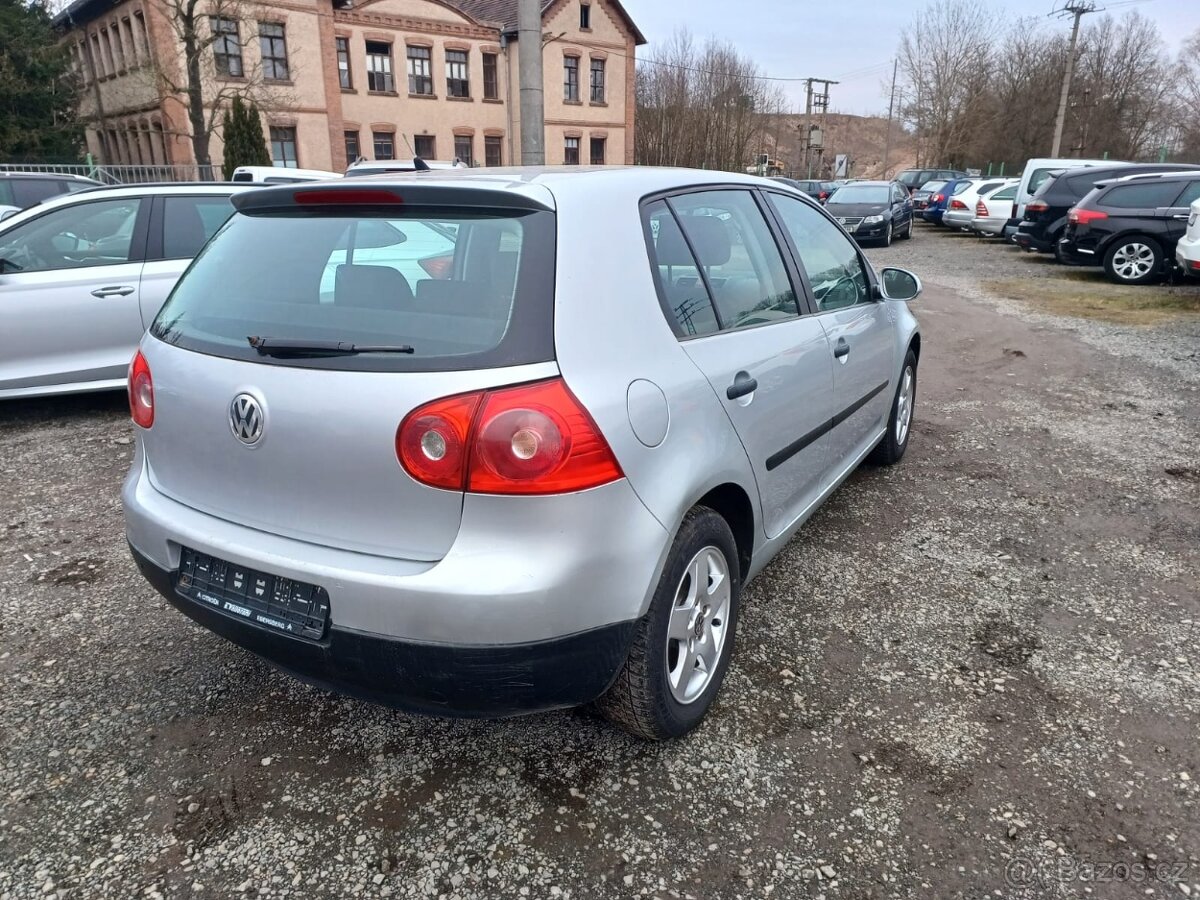 VW GOLF 5, 1.4i, ALU, 5 Dveří, r.v.12/2005 - 4