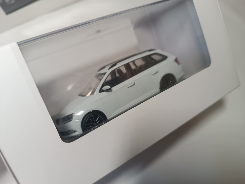 i-Scale Škoda Škoda Fabia Combi III 1/43 - 4