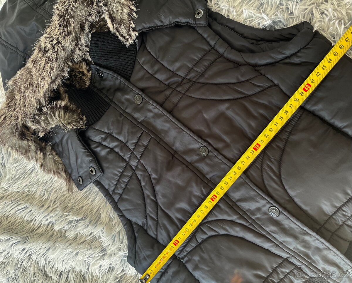 Vesta s kožešinou Oasis vel. M - 4