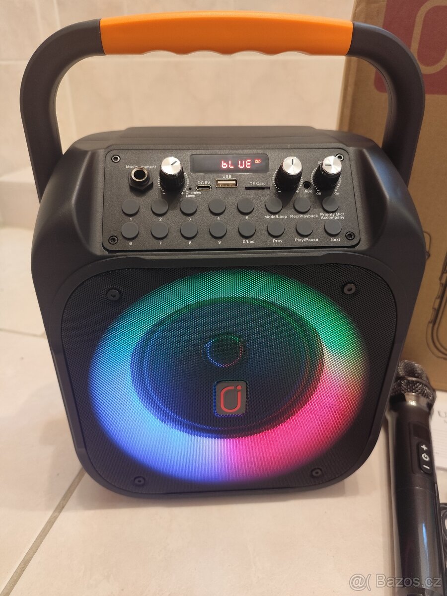 Prodám přenosný reprobox s baterií, výdrž 4-6h - 4