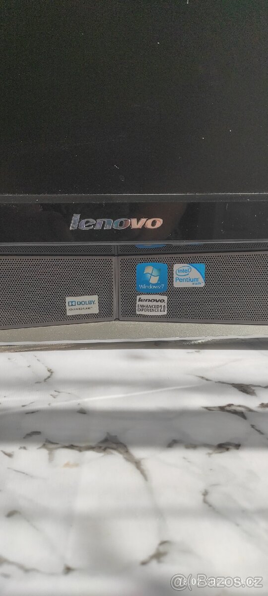 Prodám počítač Oll In One Lenovo - 4