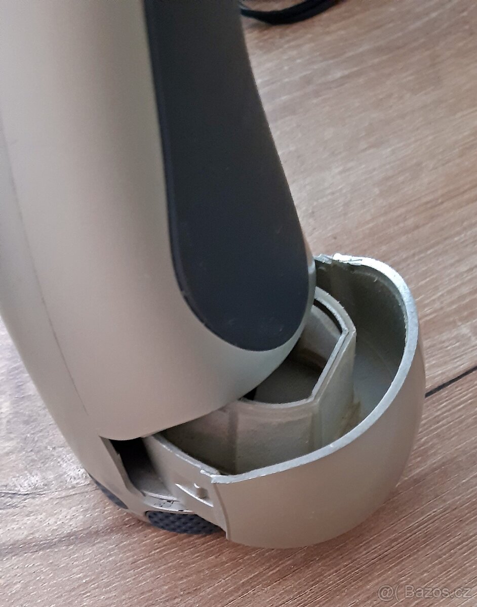 Zastřihovač vousů REMINGTON MB 100 - 4