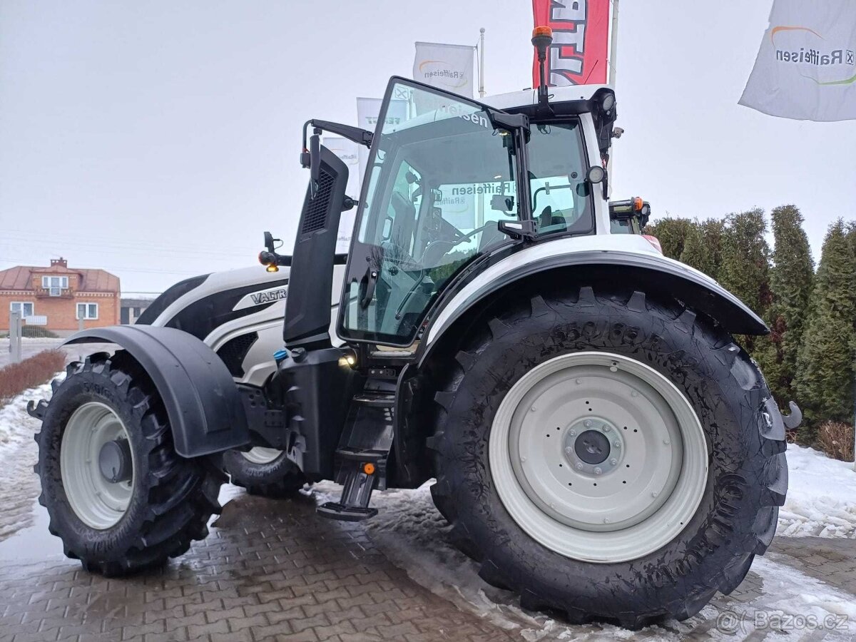 Valtra T175 - 4