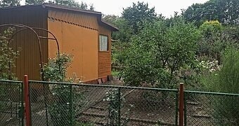 ZAHRADA S CHATOU - TEPLICE - 4