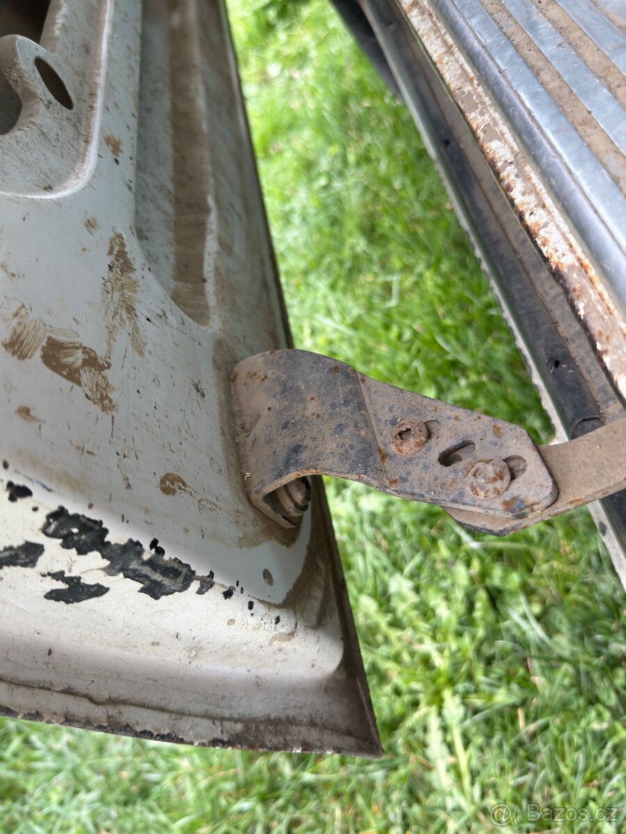 Dveře Ford transit 2010 - 4